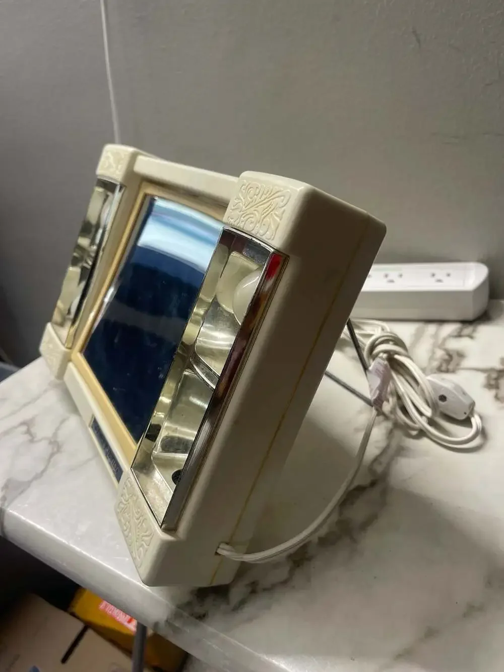 Vintage Jerdon Mirror Go Lightly Illuminated Vanity Makeup Mirror